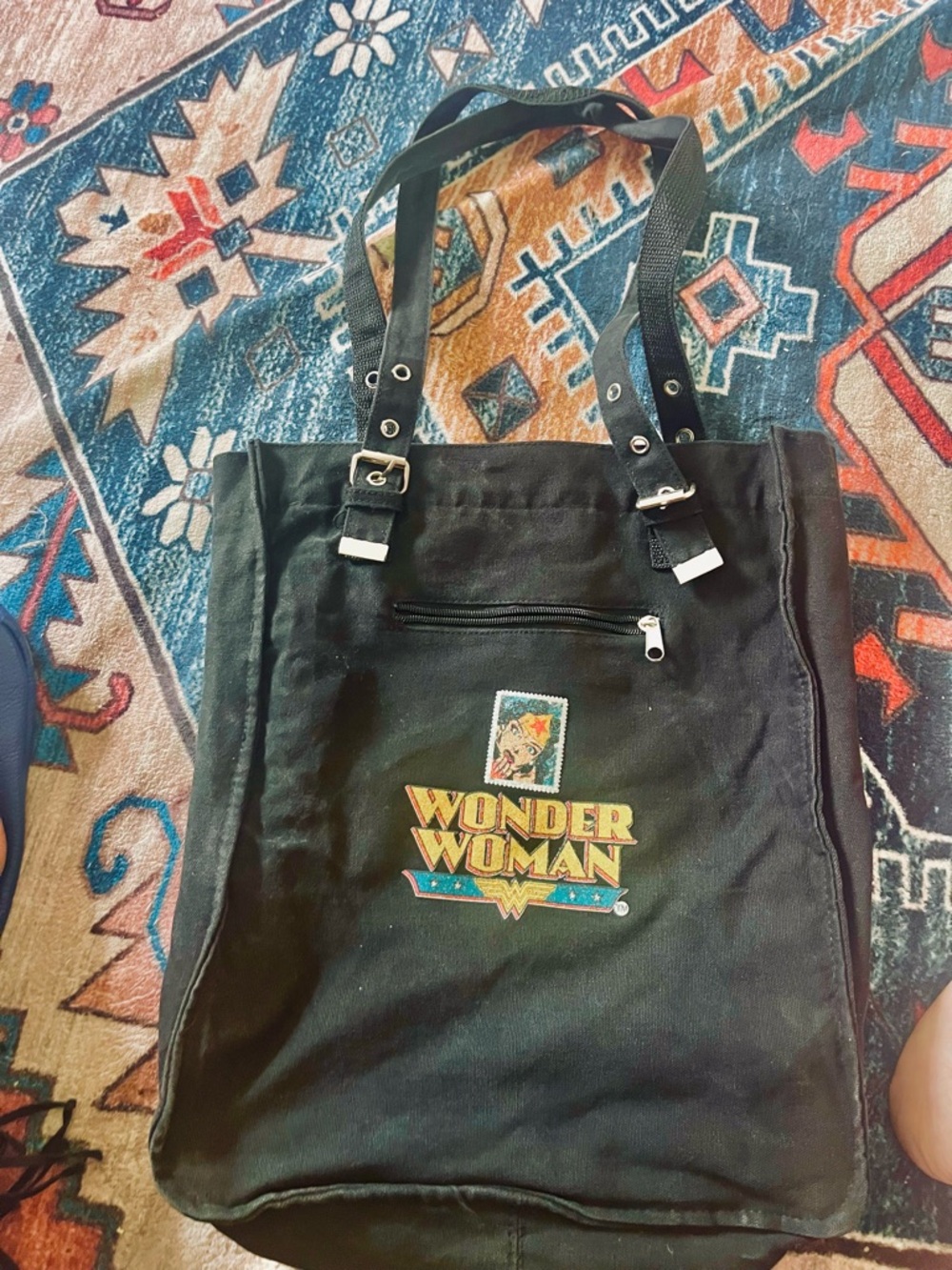 Vintage DC Comics Wonder Woman Black Canvas Tote with Yellow and Red Logo - Picture 2 of 5